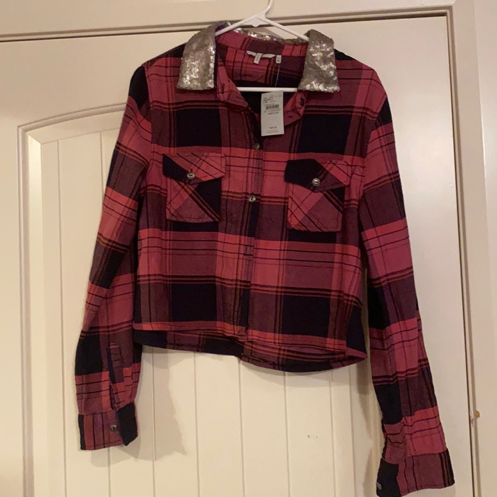 BKE NWT plaid cropped button up with sequin collar